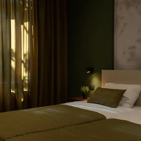 Aurum Health & Climatotherapy Center Szálloda 4*