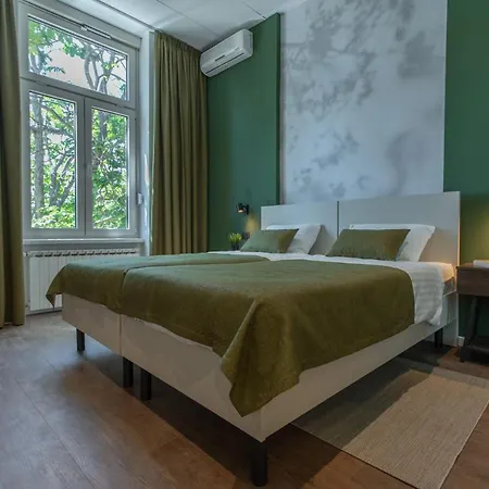 Aurum Health & Climatotherapy Center 4* 罗维尼